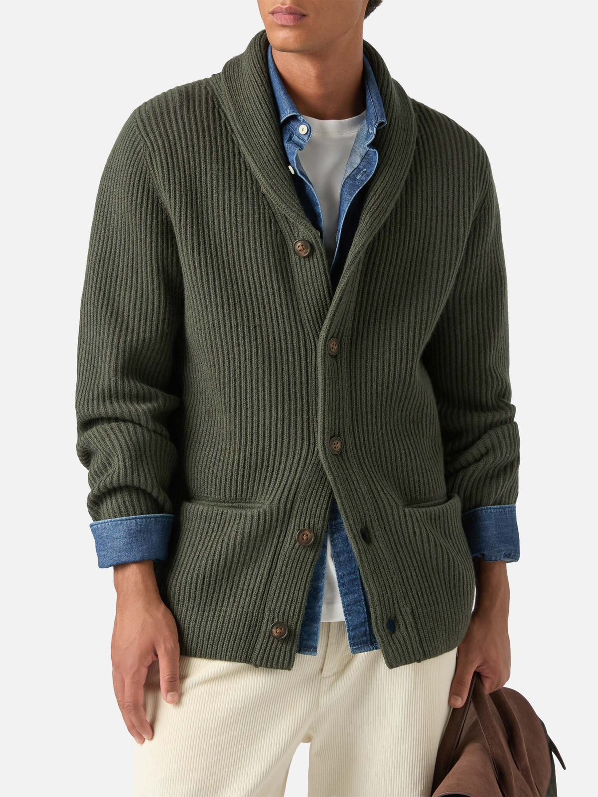Cardigan Glasgow verde in lana con collo a scialle
