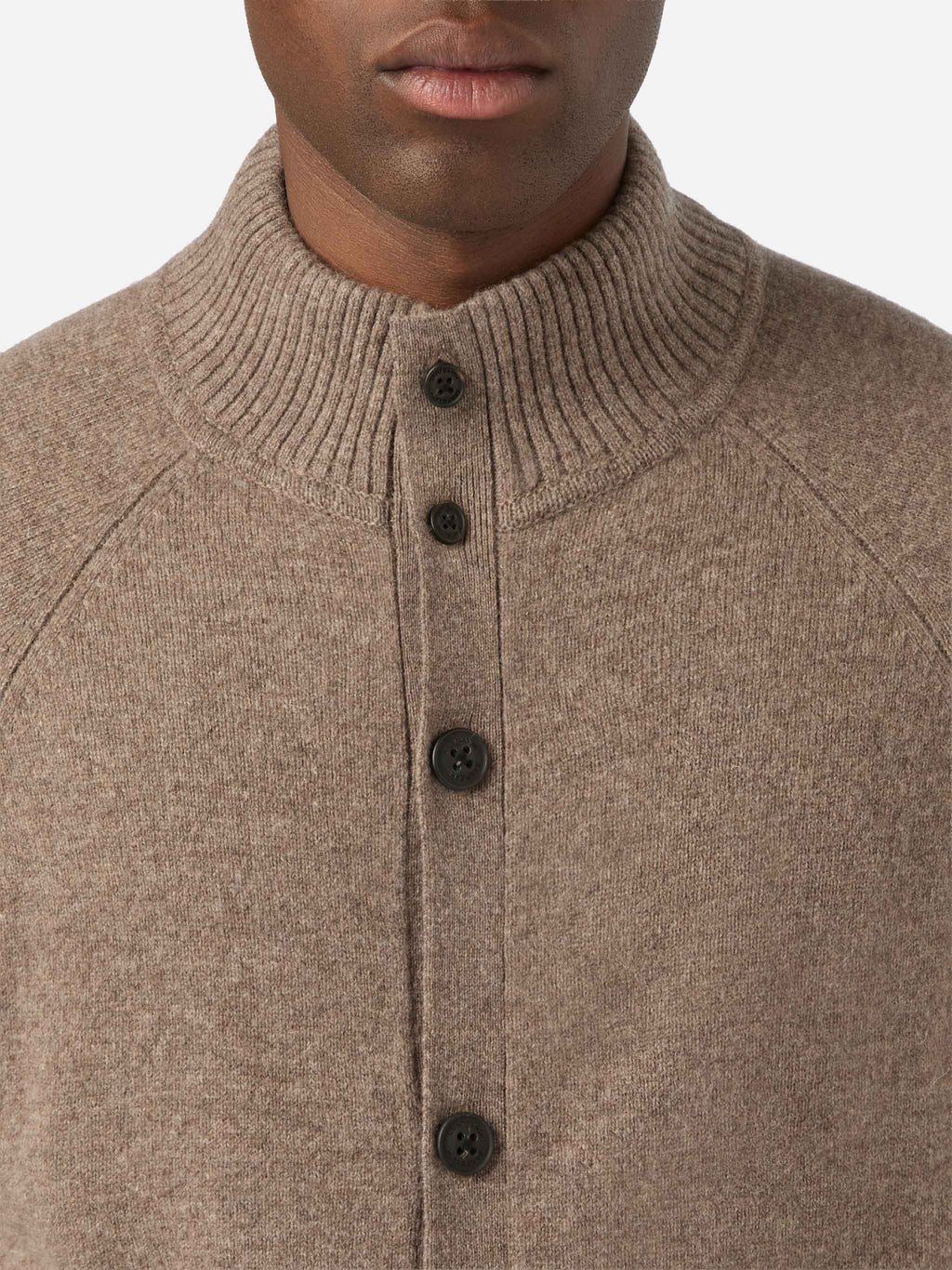 Cardigan Galway beige in lana lambswool con collo alto