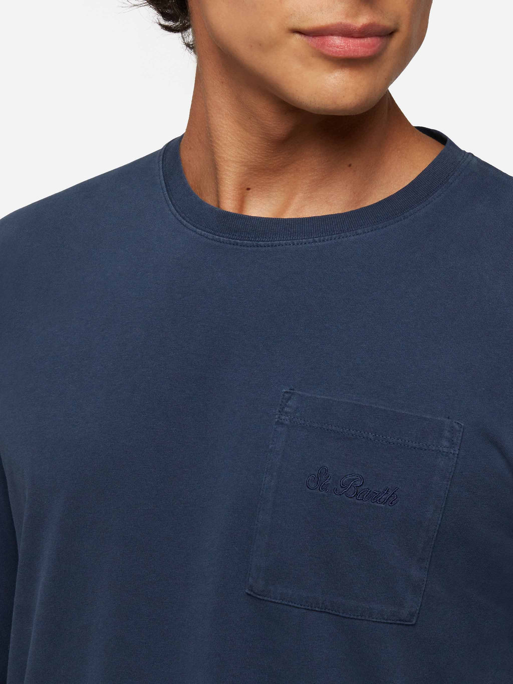 T-shirt Luton blu con stampa auto e chalet product image 3