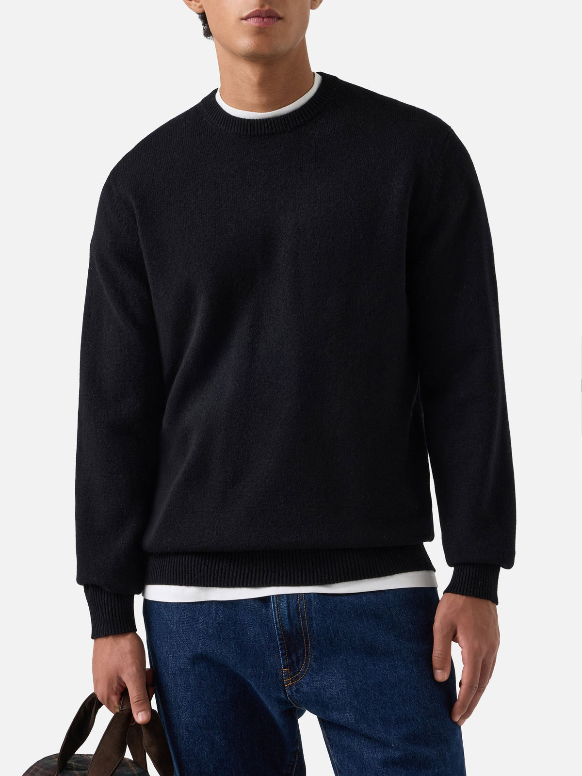 Maglia girocollo Regent nera in lambswool